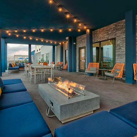 Hampton Inn & Suites Далхарт Экстерьер фото